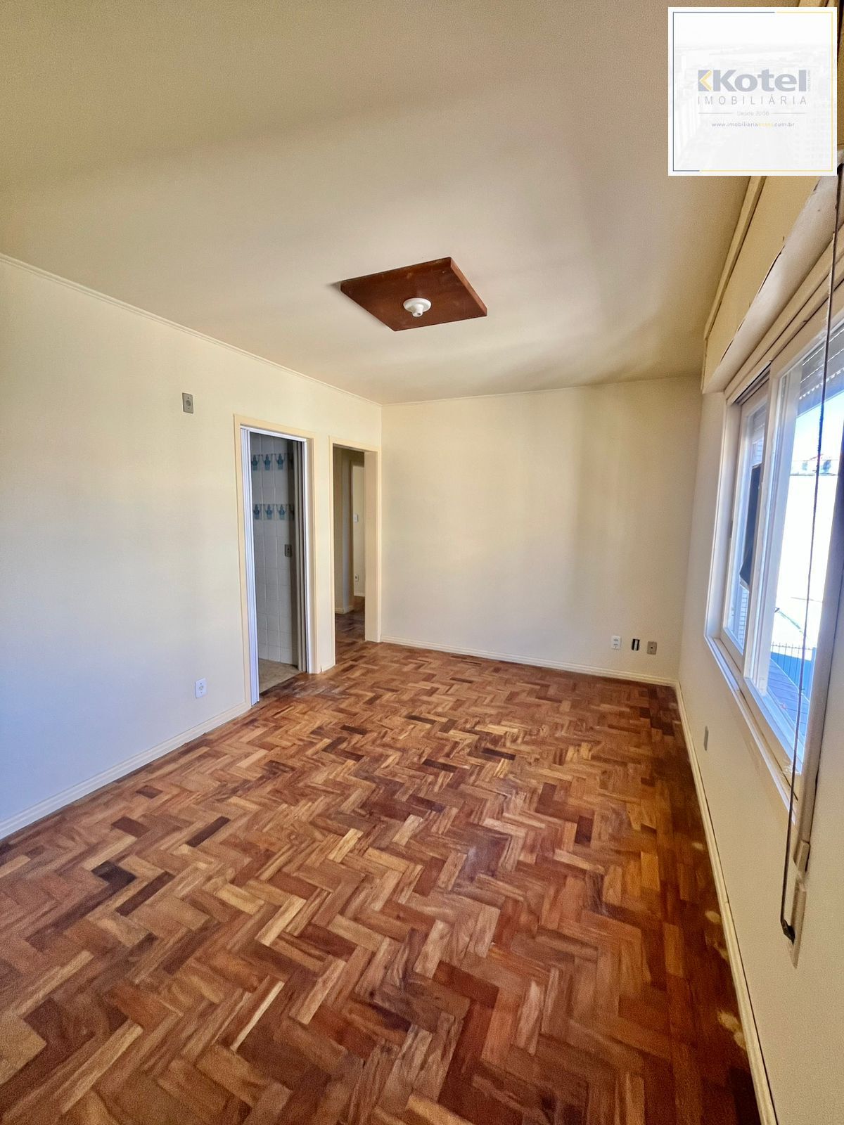 02 dorm, 73 m², sol da tarde, com vaga, dep e banho aux, no Passo da Areia — foto 5