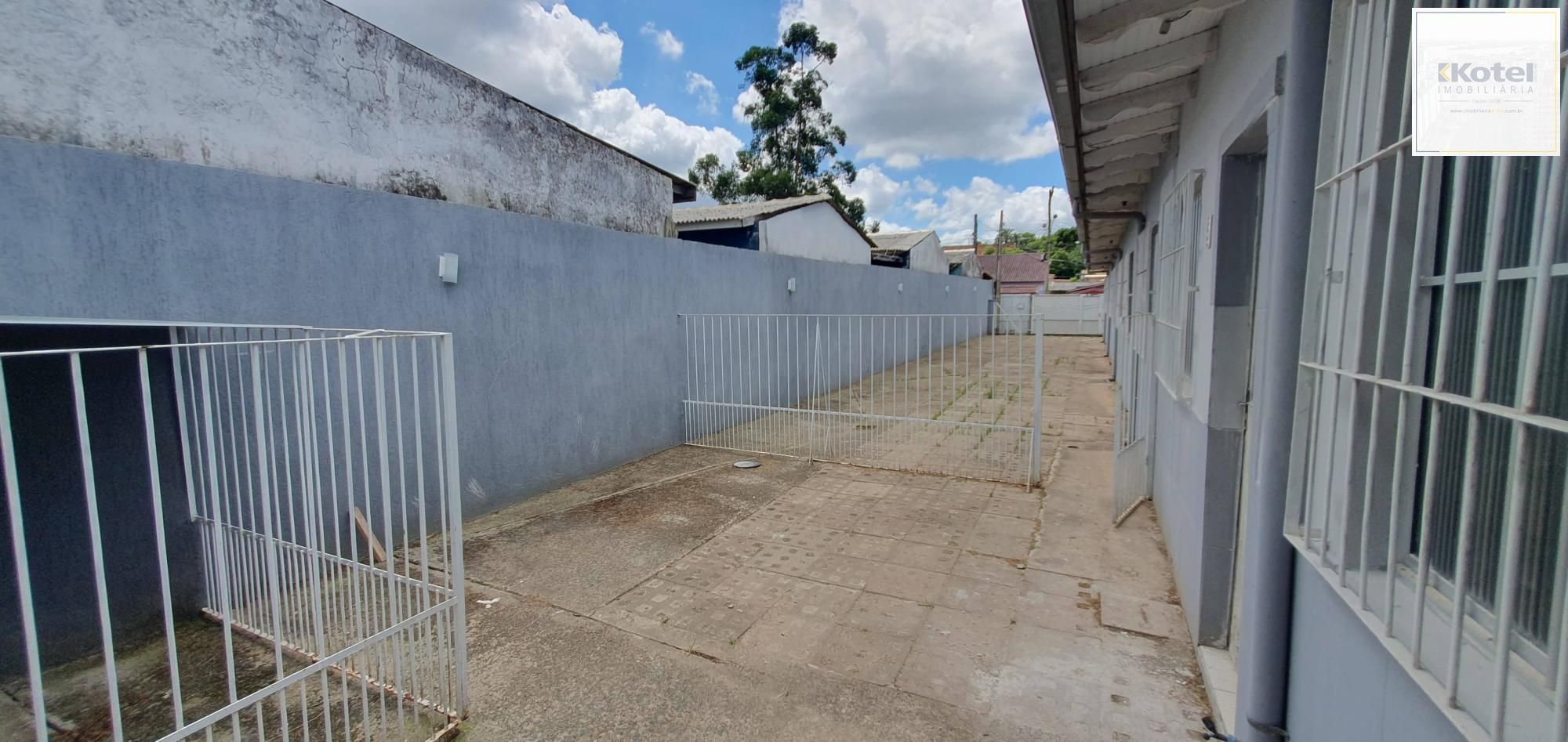 Casa com 02 dorm, vaga por convenção, 40 m², condomínio fechado, Alvorada