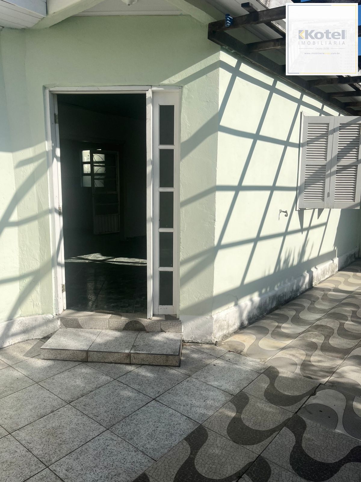 Casa de 2 dormitórios, sendo 1 suíte no Barrio Parque da Matriz, em Cachoeirinha