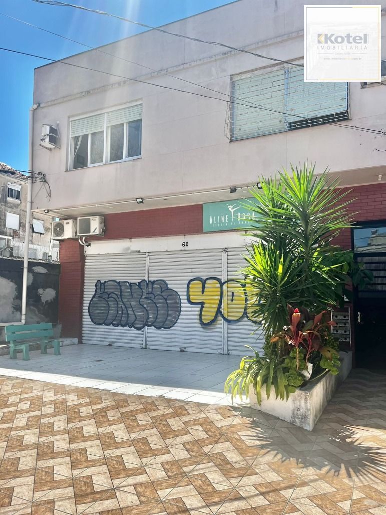 Apto de 02 dorm na João Wallig, 58 m2, 01 lance de escada, de frente — foto 2