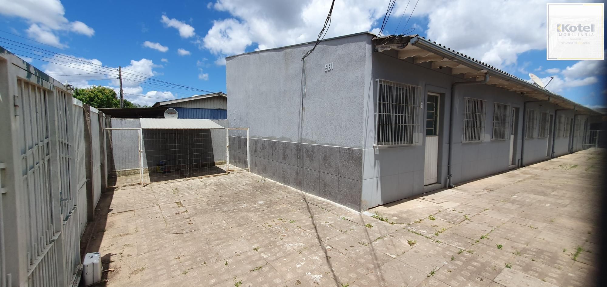 Casa com 02 dorm, vaga por convenção, 40 m², condomínio fechado, Alvorada