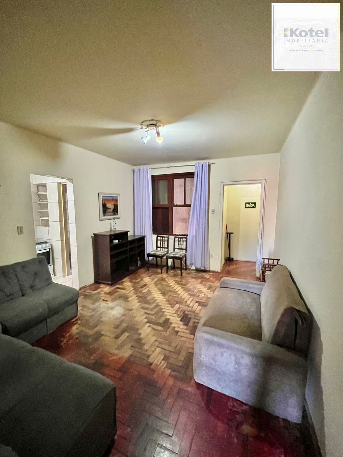 Apto de 01 dorm, na Luzitana, bairro Higienópolis, 46 m2, apenas 01 lance escada
