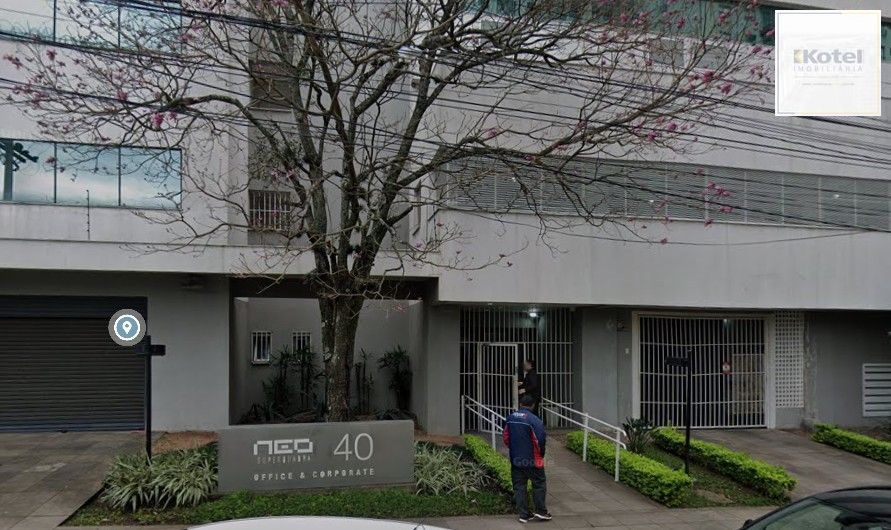 Sala de alto padrão, 52 m², vaga de garagem, Bairro Passo da Areia, mobiliada