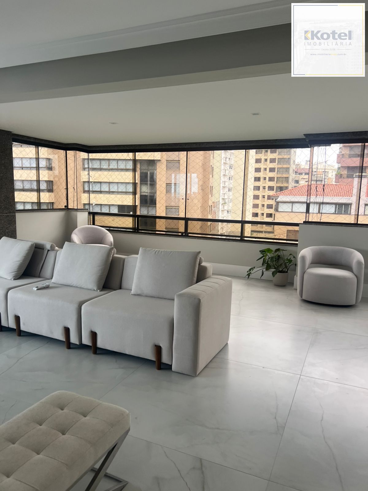 Vende-se apartamento com 4 suítes, 333m² e 3 vagas - Bela Vista — foto 5