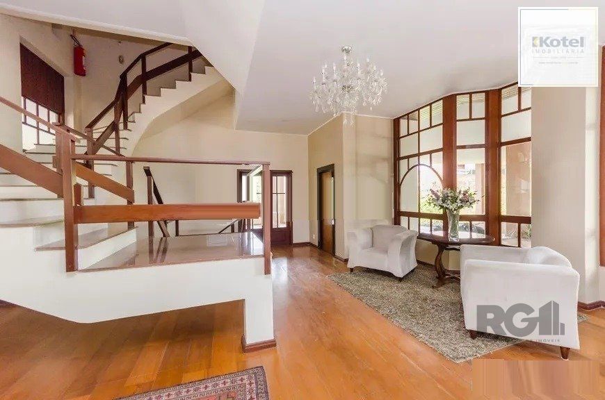 Vende-se luxuoso apartamento 4 quartos com 4 suítes, 2 vagas coberta, dependência completa, próximo da Encol - 306m² -  Auxiliadora — foto 4