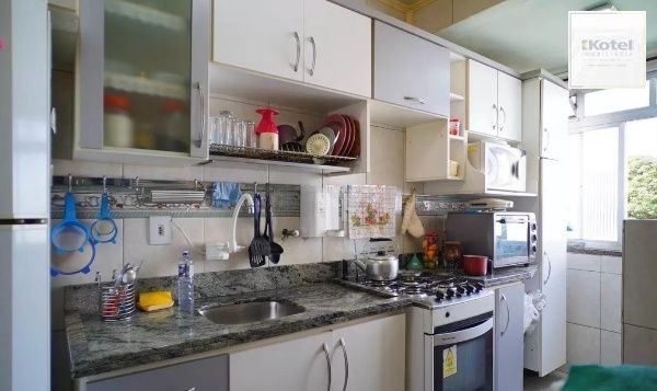 Vende-se apartamento com 2 quartos, e 1 vaga – Passo da Areia — foto 3
