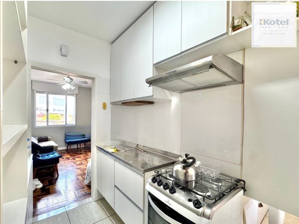 Vende-se apartamento com 2 quartos, 2 vagas – Passo da Areia — foto 4