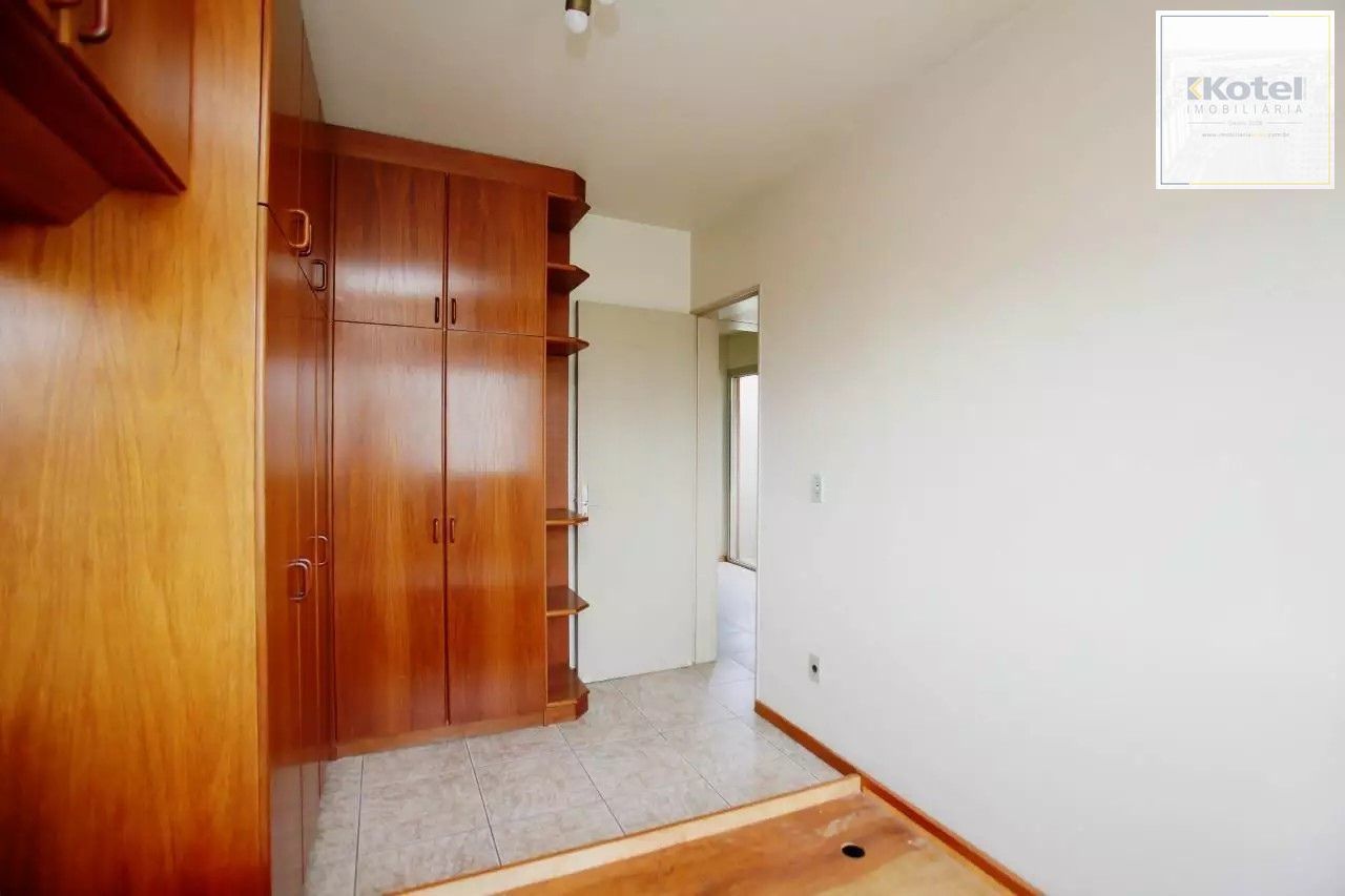 Vende-se apartamento com 2 quartos no Bairro Floresta