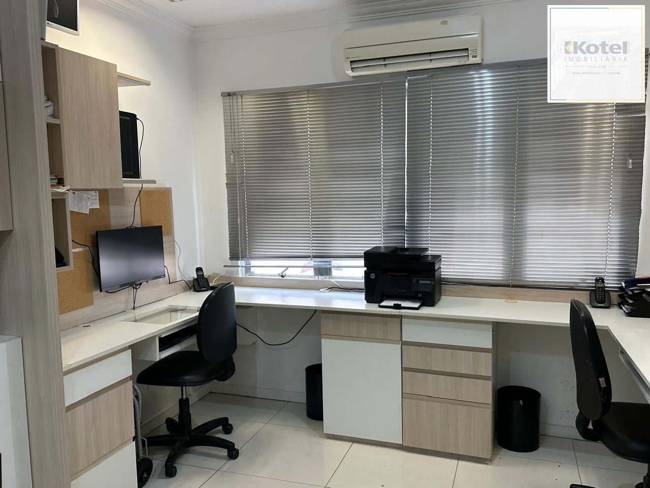 Vende-se sala comercial com 32,1m² – Centro Histórico