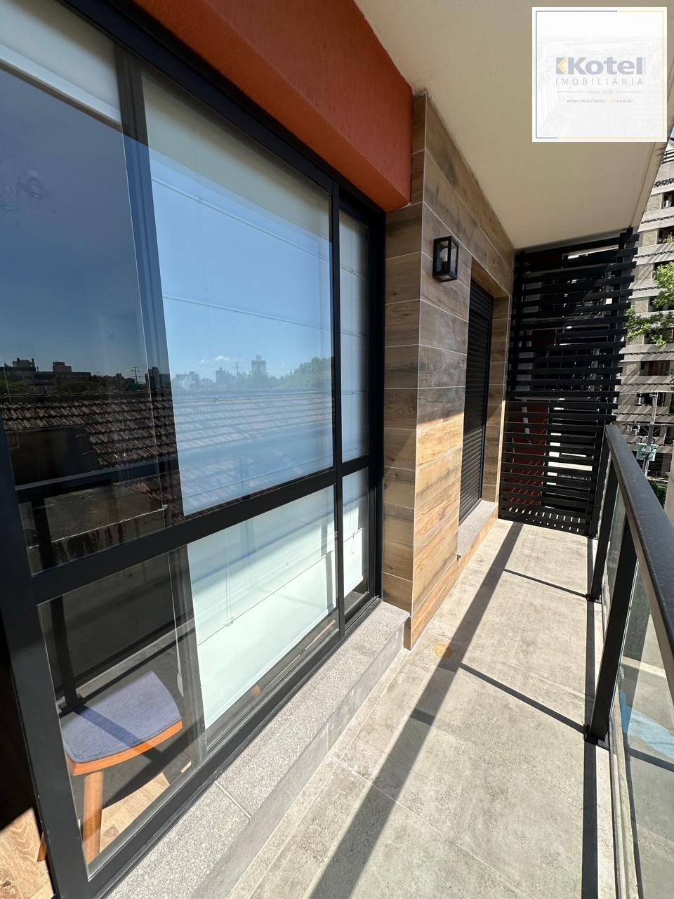 Vende-se apartamento com 2 quartos (2 suítes), 51m² e 1 vaga – Santa Cecília
