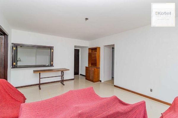 Vende-se apartamento com 3 quartos( 1 suíte), 112m² e 3 vagas - Rio Branco