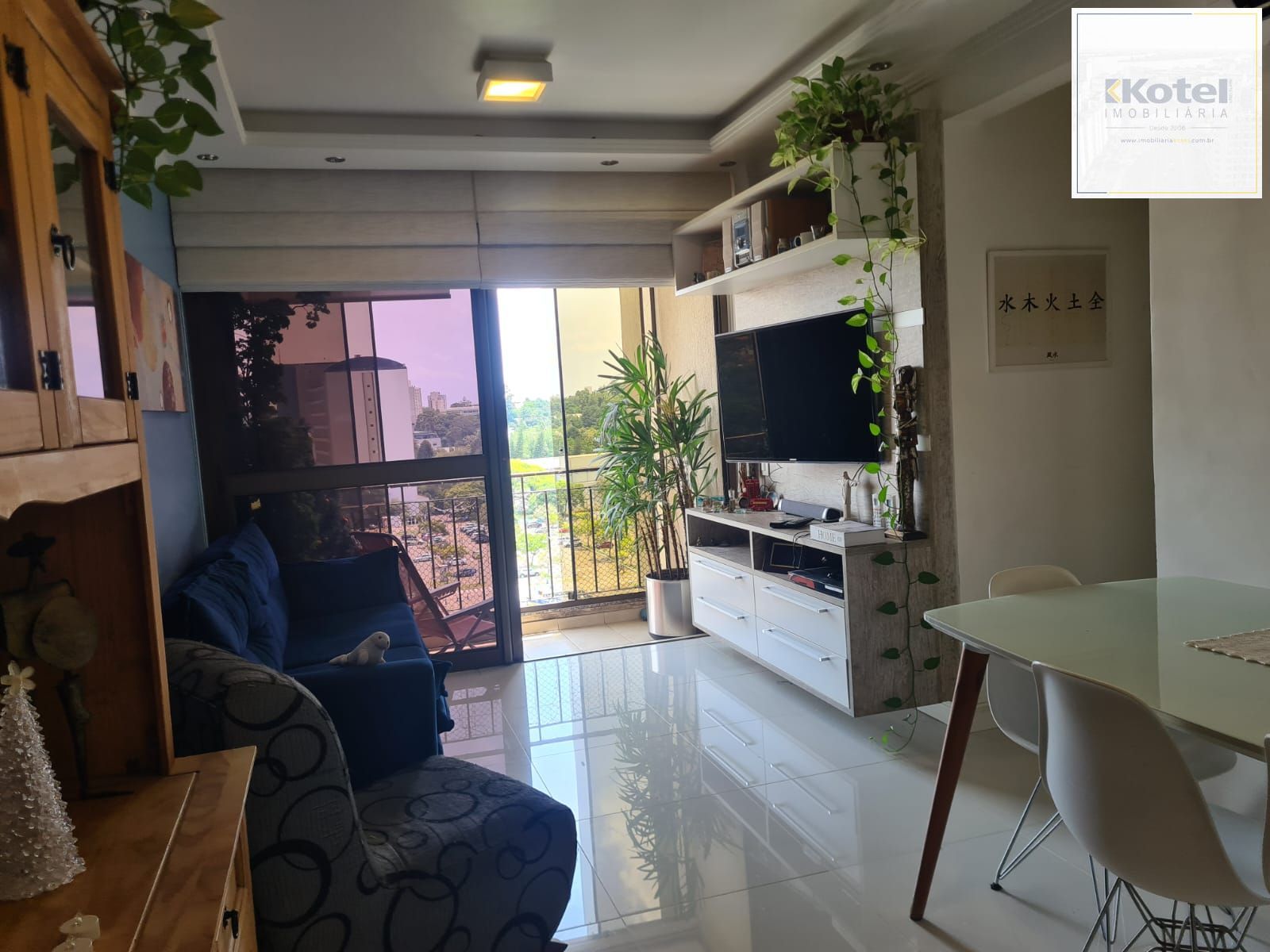 Vende-se apartamento com 3 quartos (1 suíte), 71 m² privativos e 2 vagas – Partenon — foto 3