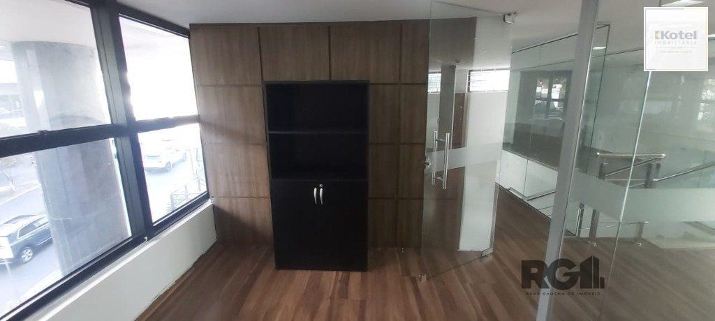 Loja com 113m² de área privativa no Bairro Três Figueiras — foto 4