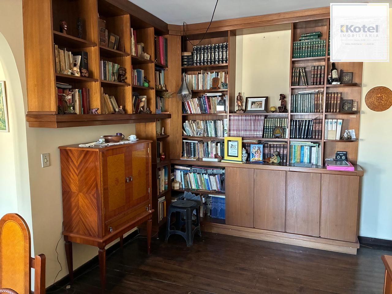Apartamento de 3 Dormitórios localizado no bairro Petrópolis — foto 5
