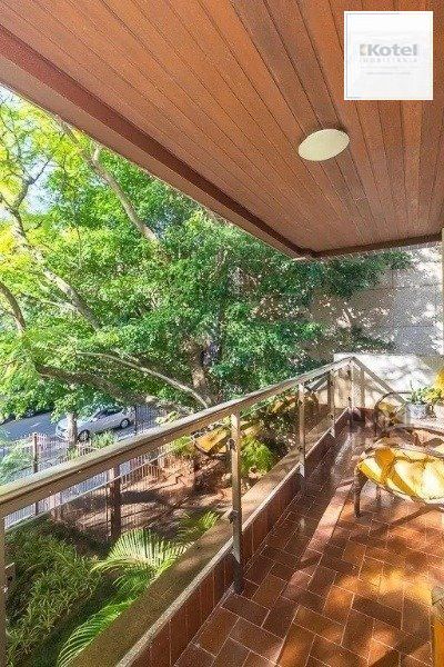 Vende-se luxuoso apartamento 2 quartos com 3 suítes, escritório, lareira, decorado por arquitero e 2 vagas - 157m² - Rio Branco — foto 4