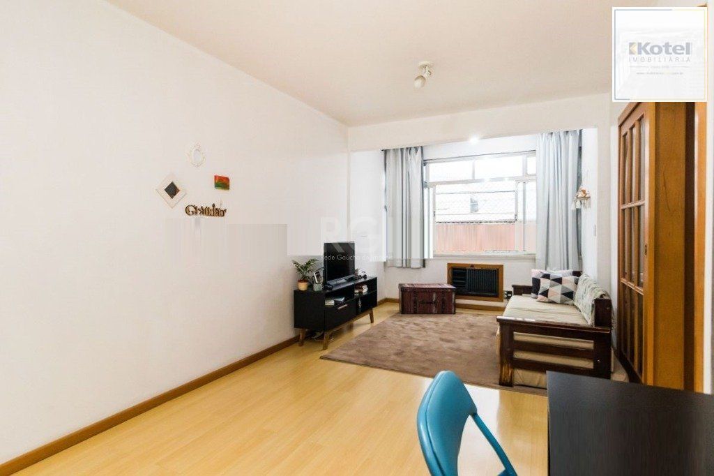 Apartamento para Venda - 79m², 2 dormitórios, 1 vaga - Partenon — foto 4