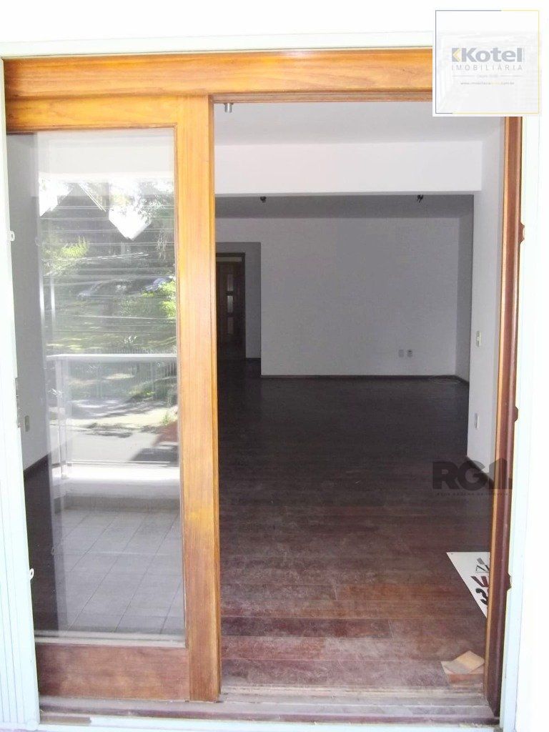 Apartamento 2 dormitórios, 1 suíte, 1 vaga - 90m² de área privativa no Bairro Mont Serrat