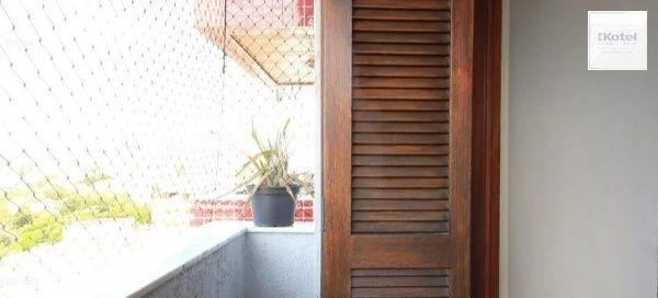 Vende-se apartamento com 1 quarto, 43 m² e 1 vaga – Menino Deus