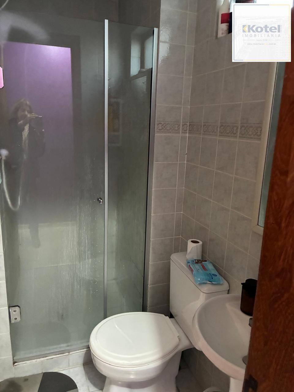 Vende-se studio semimobiliado no Centro Histórico