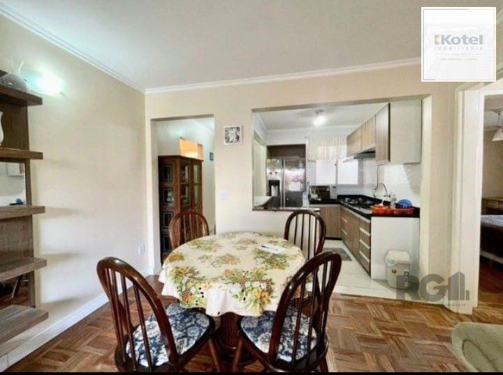 Apartamento 2 dormitórios  com sacada, vista para o mar - 59m² de área privativa em Capão da Canoa