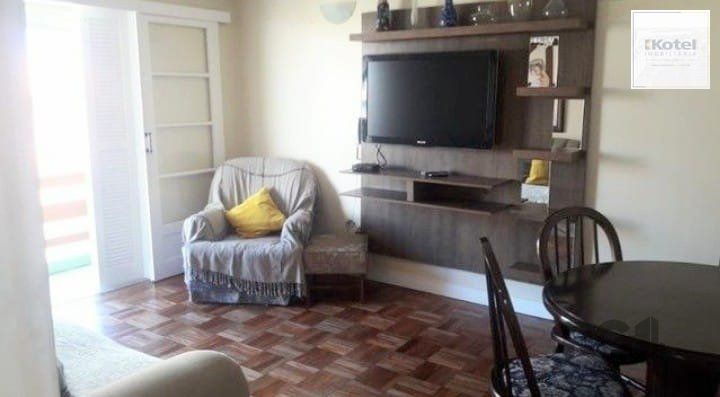 Apartamento 2 dormitórios  com sacada, vista para o mar - 59m² de área privativa em Capão da Canoa