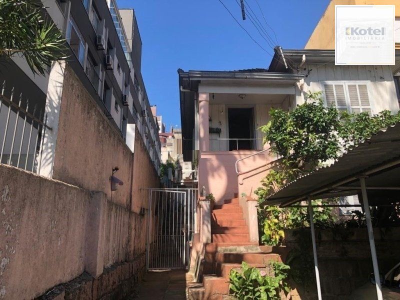 Terreno amplo com 8,80m²x63,50m² de área total, excelente localização no Bairro Petrópolis — foto 3