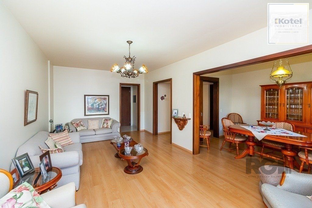 Vende-se amplo apartamento 3 quartos c/ suíte, 2 vagas, living com sacada e vista - 139m² - Auxiliadora