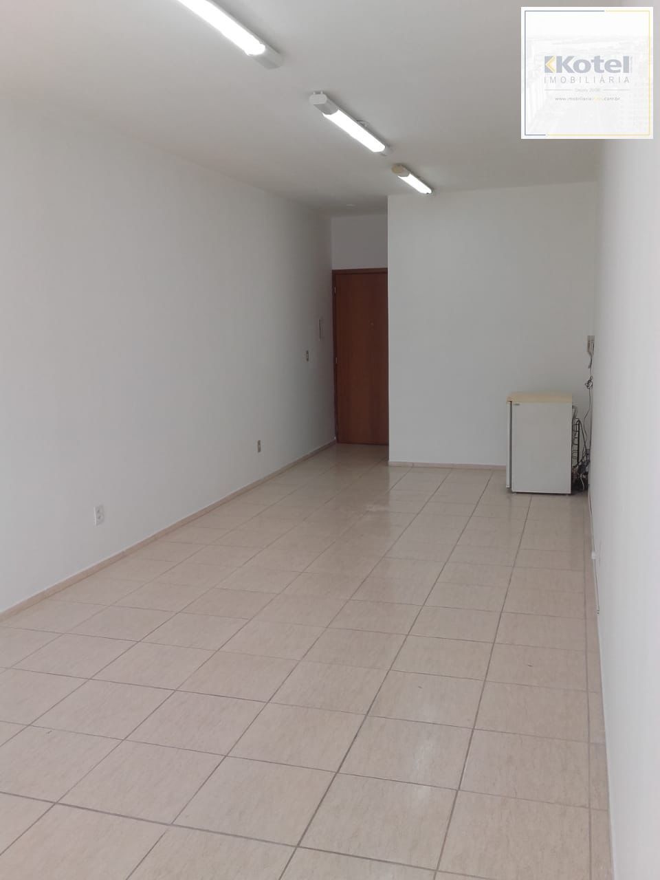 Vende-se sala comercial com 35m² - Passo D’Areia