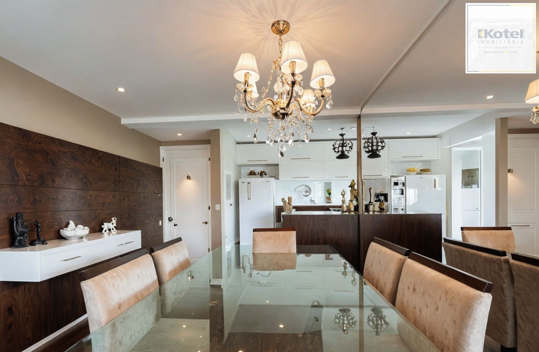 Vende-se apartamento com 3 quartos(1 suíte), 92m² e 2 vagas - Boa Vista