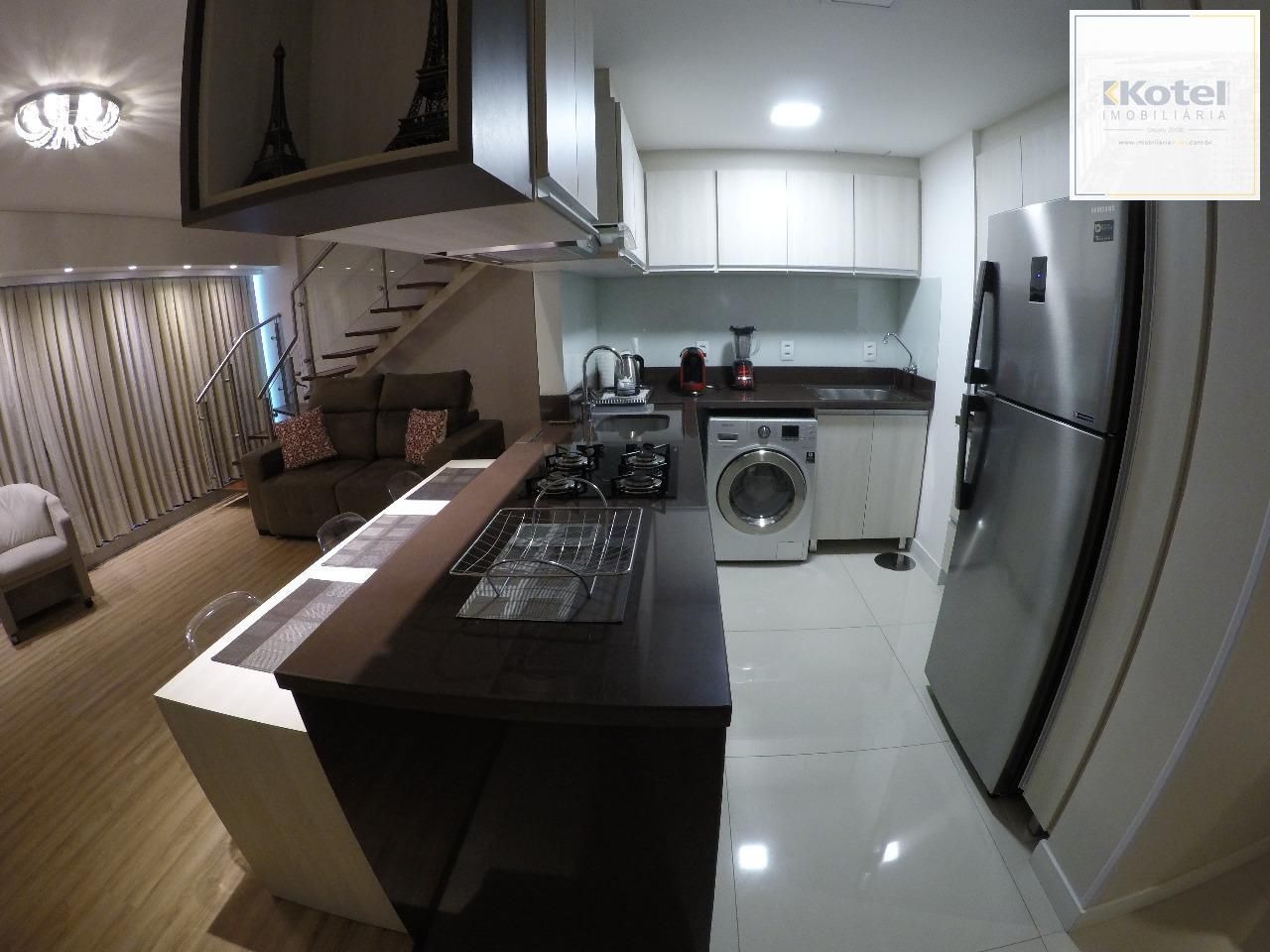Vende-se apartamento duplex com 1 quarto , 64m² e 2 vagas - Praia de Belas