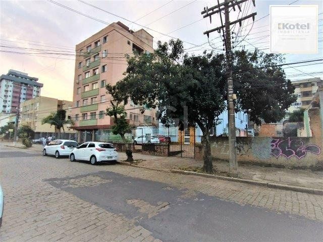 Terreno para Venda - 201.82m², 0 dormitórios, Menino Deus — foto 3