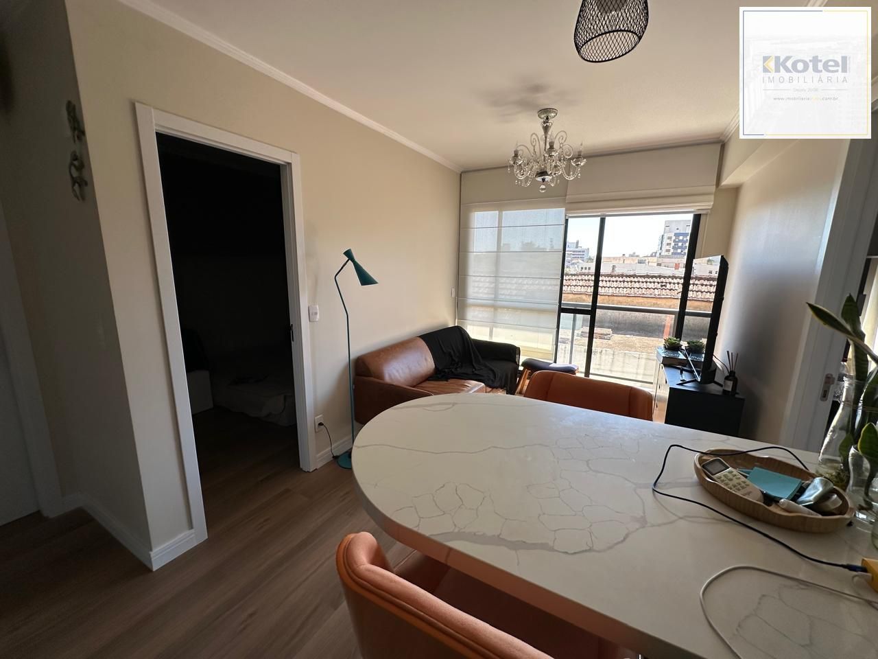 Vende-se apartamento com 2 quartos (2 suítes), 51m² e 1 vaga – Santa Cecília