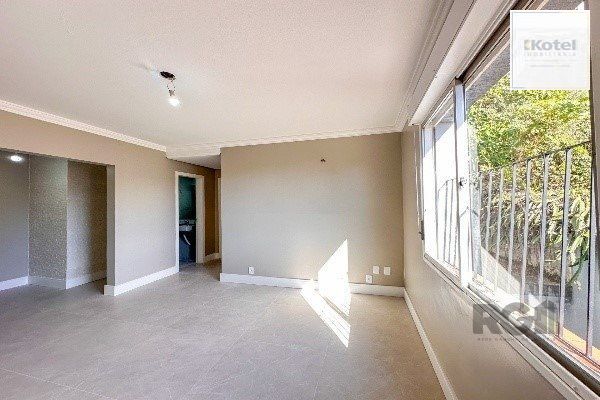 Vende-se apartaento 2 quartos com suíte e vaga coberta em região privilegiada - 72m² - Mont'Serrat