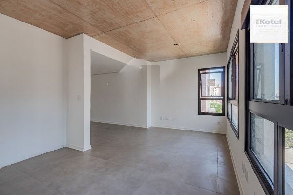 Vende-se apartamento com 1 quarto, 44,9 m² e 1 vaga – Petrópolis — foto 3