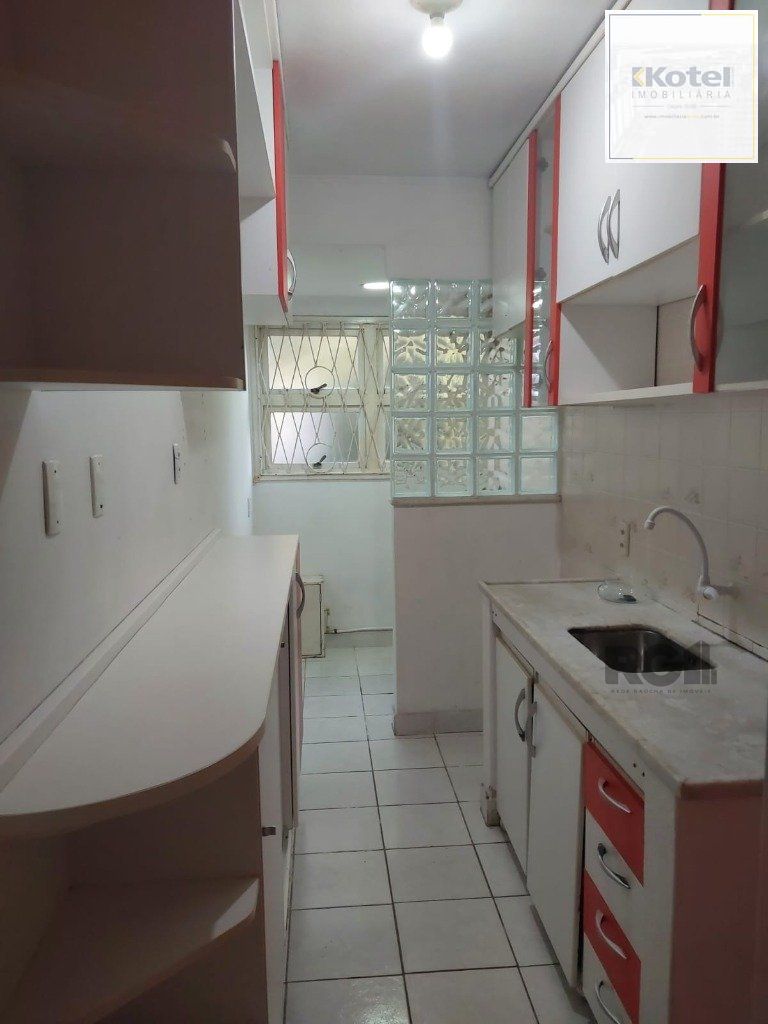 Vende-se apartamento 2 dorm com vaga, sacada com churrasqueira - 64m² - Partenon — foto 5