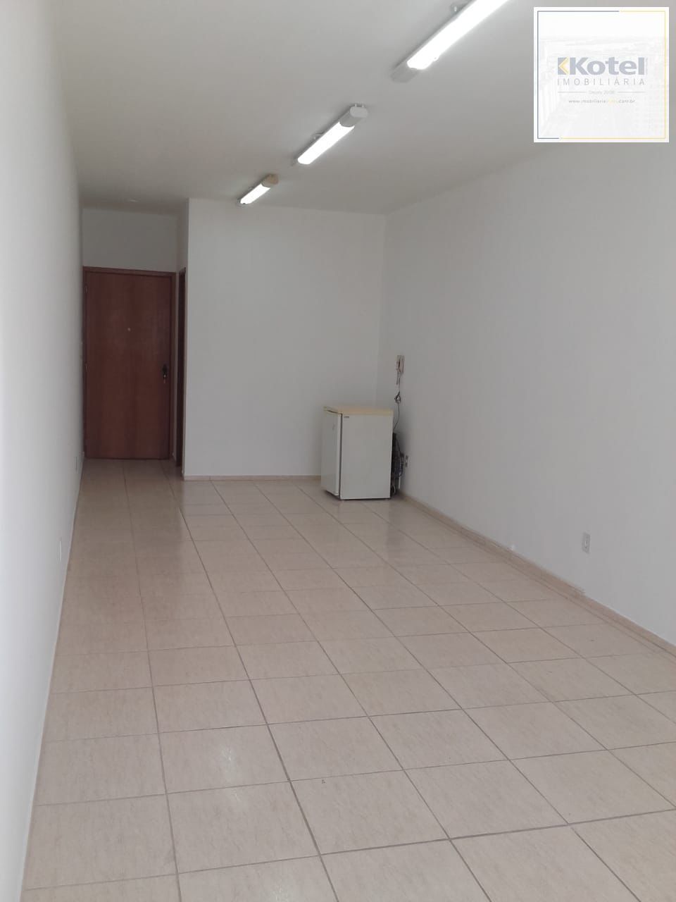 Vende-se sala comercial com 35m² - Passo D’Areia