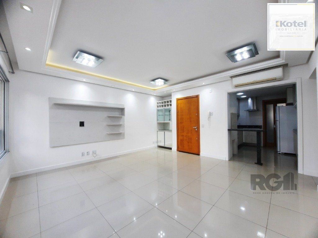 Vende-se apartamento impecável 2 quartos com suíte, 2 vagas cobertas, próximo da PUCRS - 80m² - Jardim Botânico — foto 4