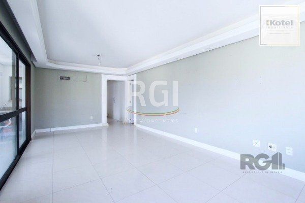 Vende-se apartamento 3 dorm com suíte e sacada 2 vagas cobertas - 126m² - Mont'Serrat — foto 4