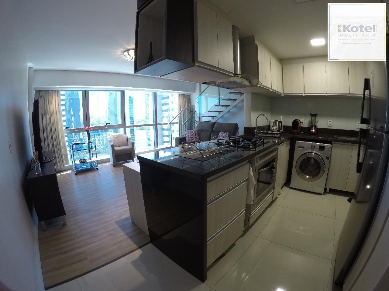 Vende-se apartamento duplex com 1 quarto , 64m² e 2 vagas - Praia de Belas