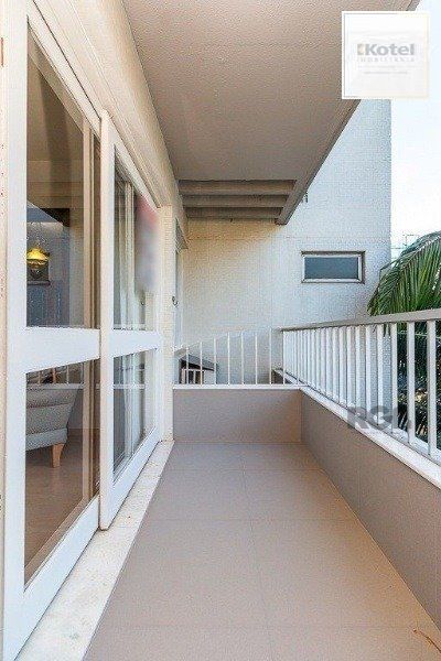 Vende-se amplo apartamento 3 quartos c/ suíte, 2 vagas, living com sacada e vista - 139m² - Auxiliadora