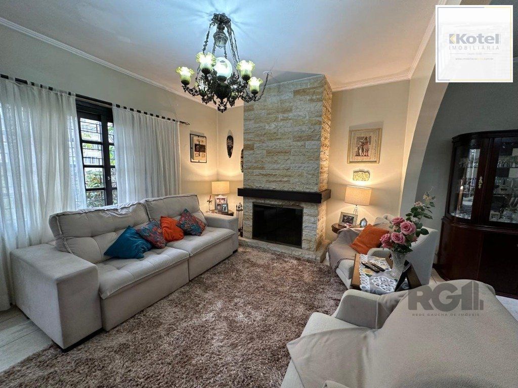Vende-se ampla casa 3 quartos com hidro, 2 vagas, living com ladeira e salão de festas com churrasqueira - 260m² - Medianeira — foto 5