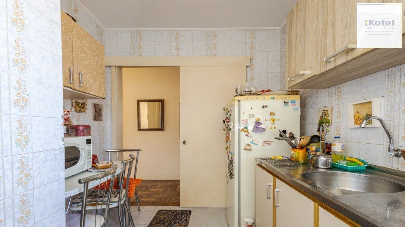 Excelente apartamento de 2 D na Demétrio Ribeiro