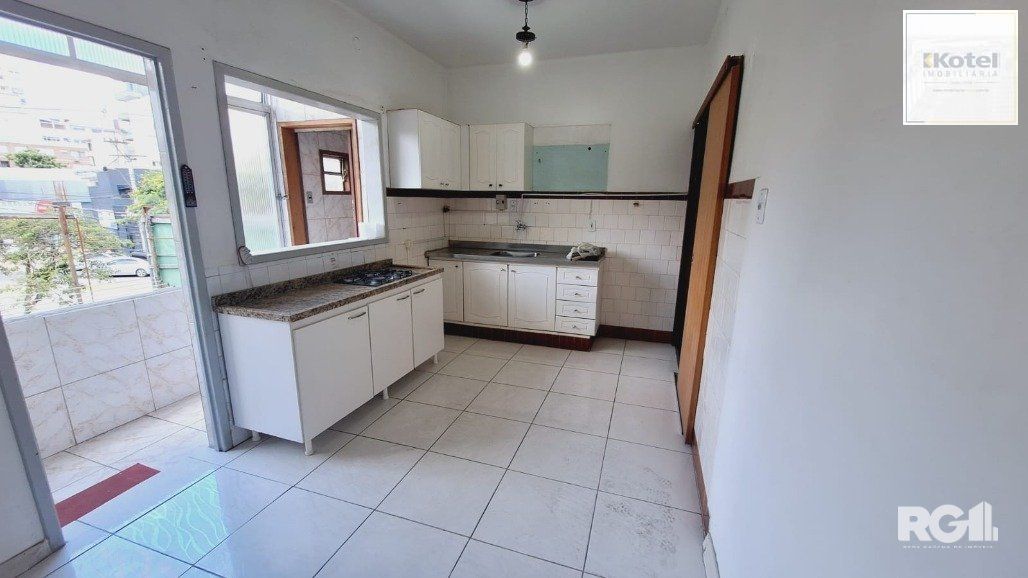 Apartamento com 3 dormitórios, 1 vaga coberta, no bairro Petrópolis, em Porto Alegre, RS — foto 5