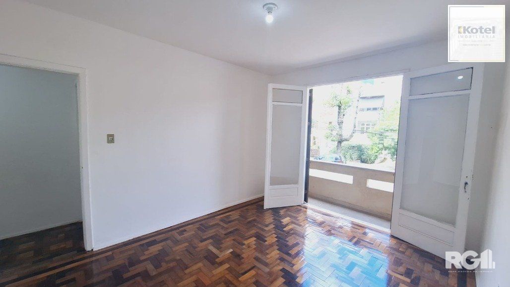 Apartamento com 3 dormitórios, no bairro Petrópolis, em Porto Alegra, RS — foto 2