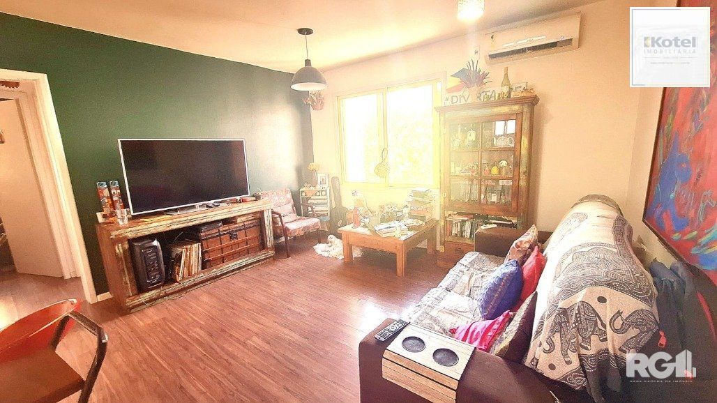 Apartamento com 2 dormitórios, 1 vaga coberta, no bairro Petrópolis, em  Porto Alegre, RS — foto 3