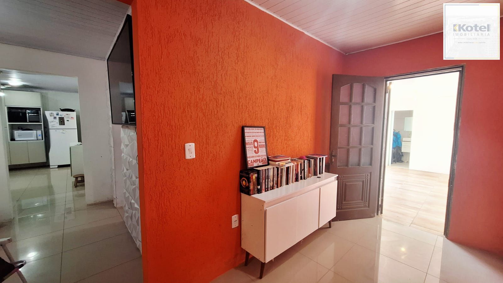 Se você procura uma casa com pátio e churrasqueira  para receber sua família e amigos , aqui é seu lugar! — foto 3