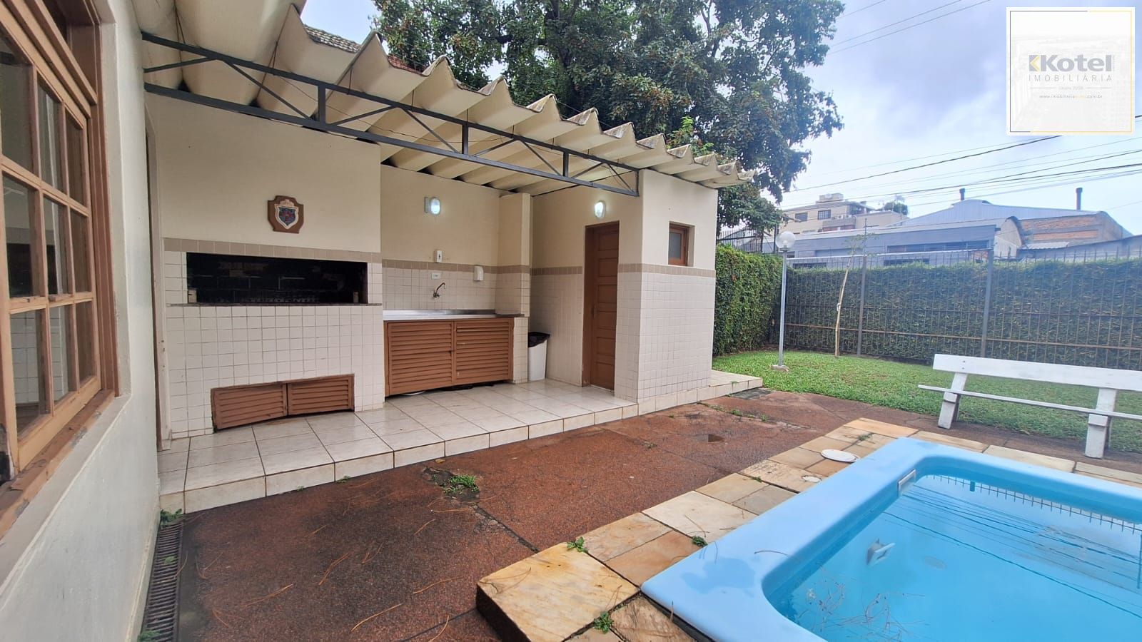 Apartamento 2 dormitórios bairro Jardim Botânico