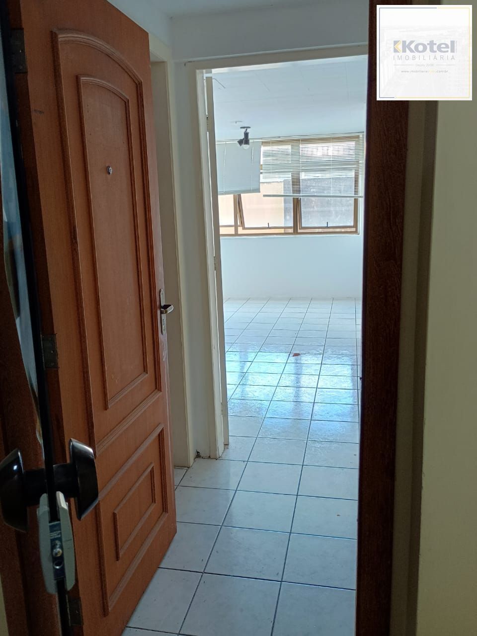 Sala comercial na praça da Alfandega