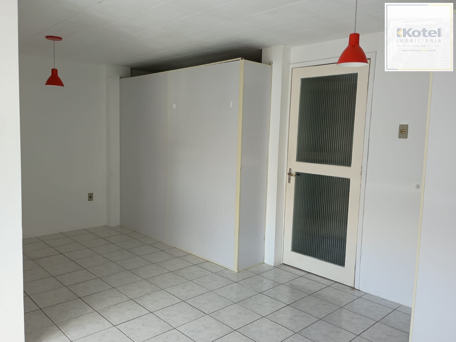 Sala comercial na praça da Alfandega