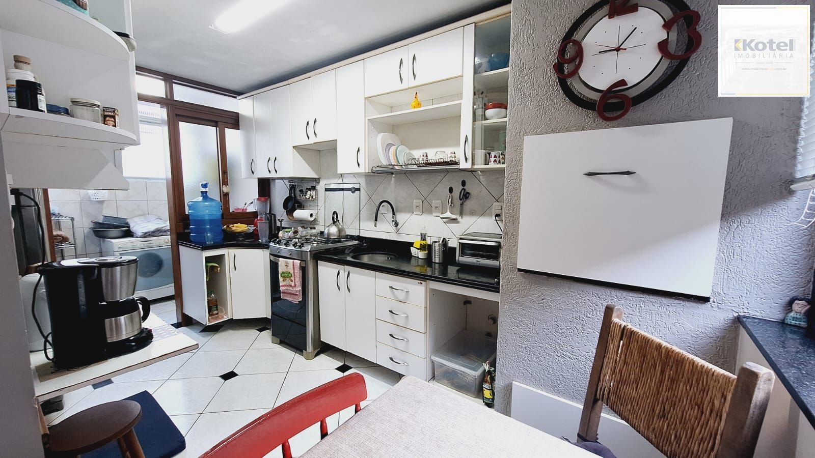Seu Novo Lar Espera por Você!  Apartamento de 3 dormitórios  em bairro nobre em Porto Alegre/RS